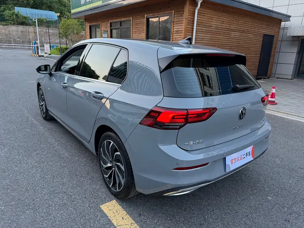 Volkswagen Golf — миниатюра 14