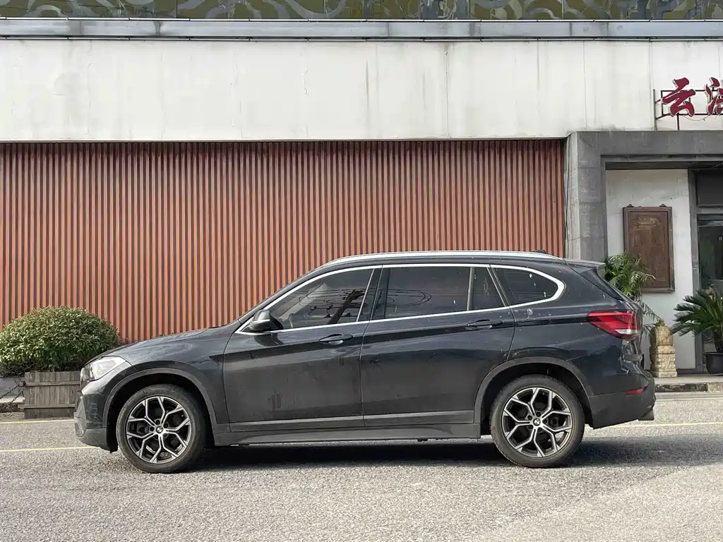 BMW X1 — миниатюра 4