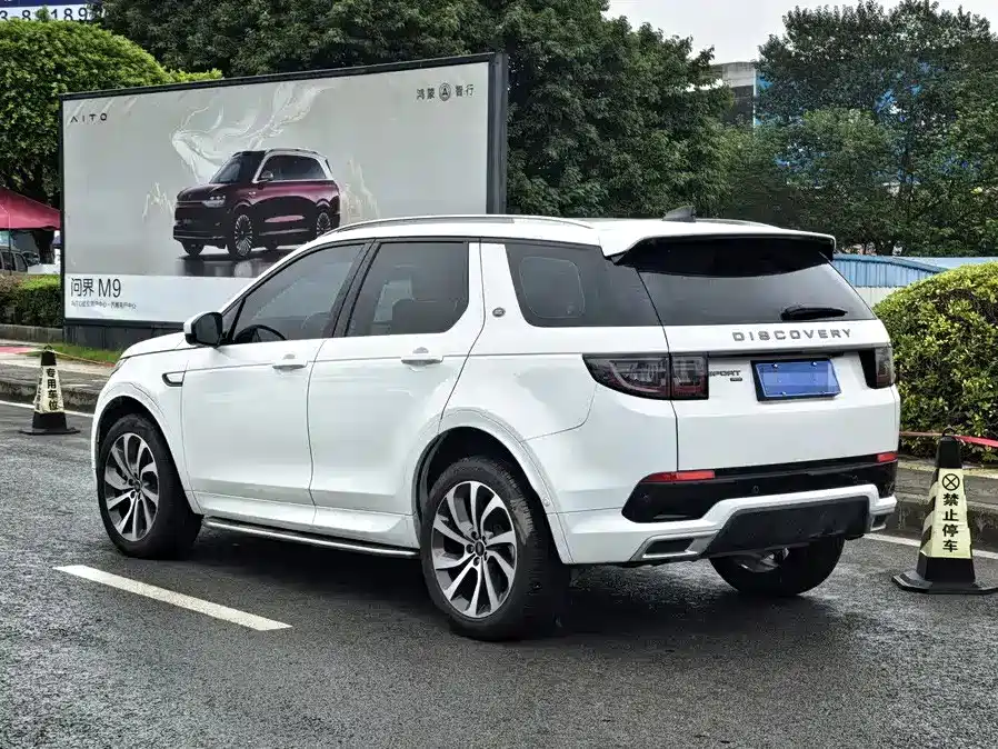 Land Rover Discovery Sport — миниатюра 7
