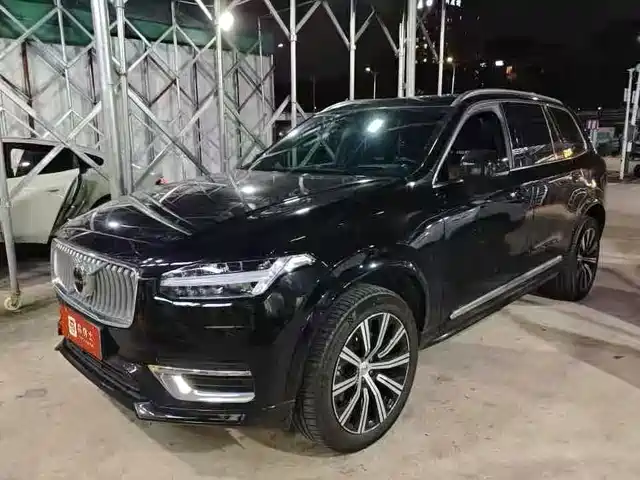 2022 Volvo XC90