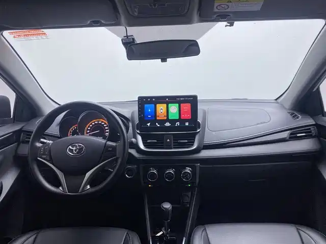 Toyota Yaris L — миниатюра 12