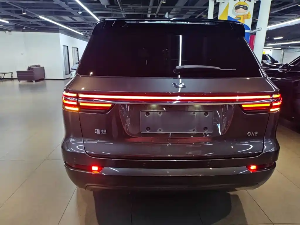 Li Auto Li ONE — миниатюра 6