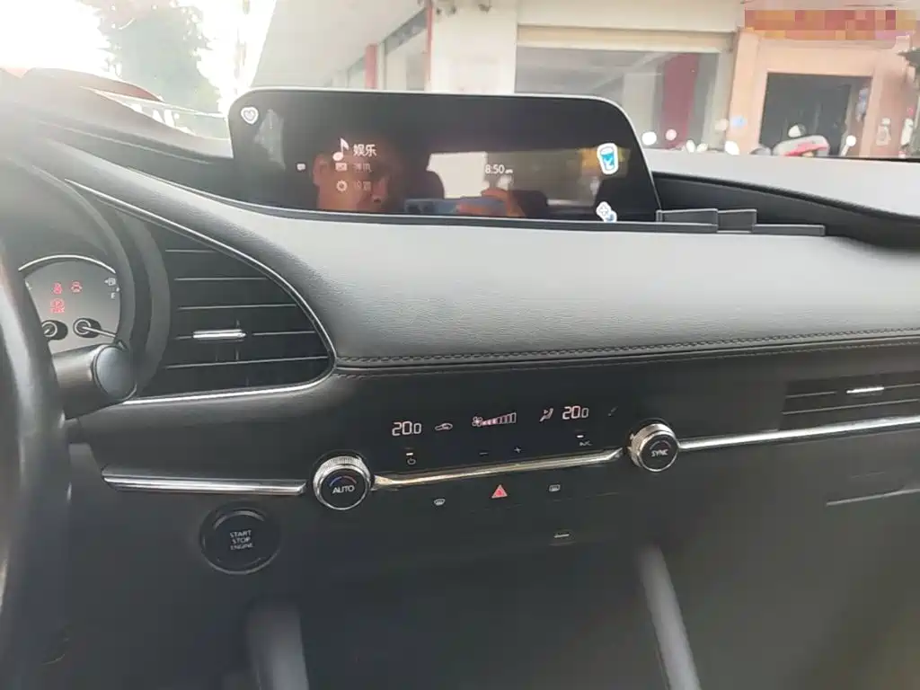 Mazda 3 Axela — миниатюра 13