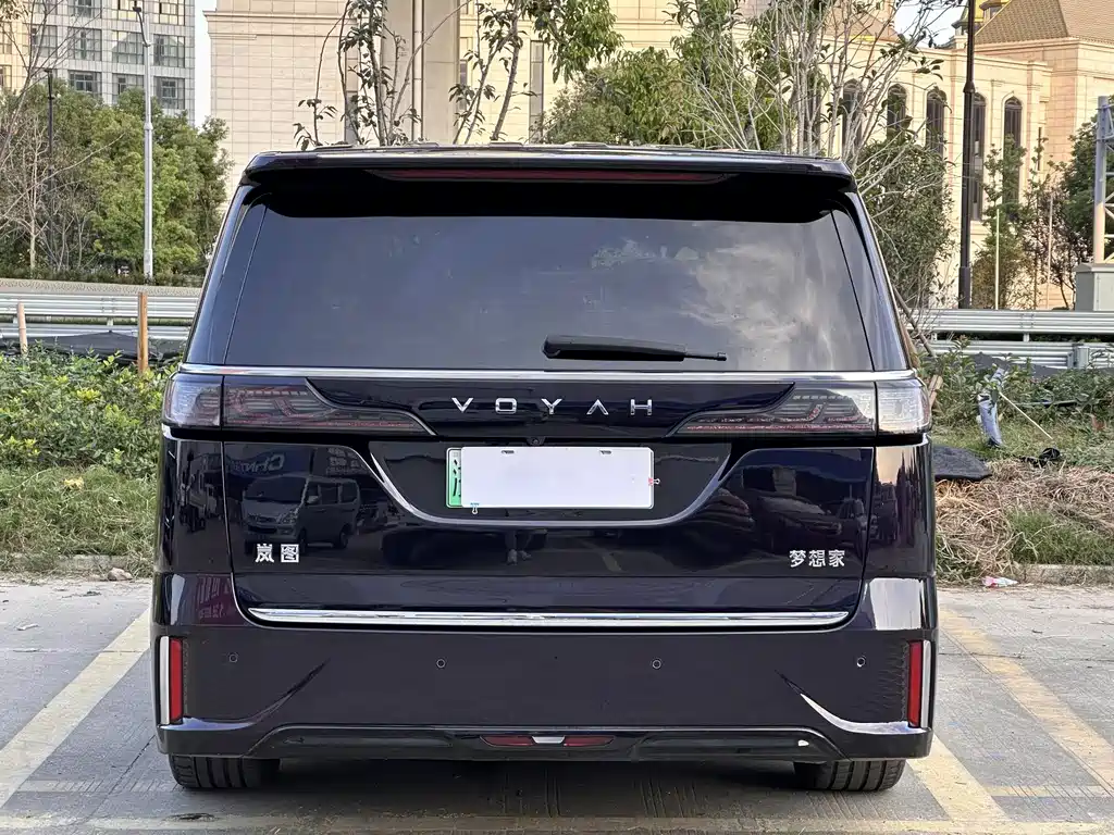 VOYAH Dreamer — миниатюра 24