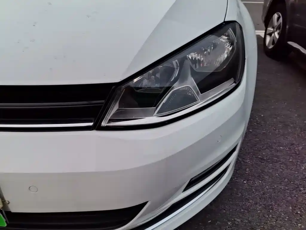 Volkswagen Golf — миниатюра 24