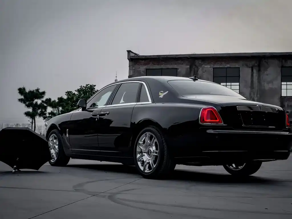 Rolls-Royce Ghost — миниатюра 4