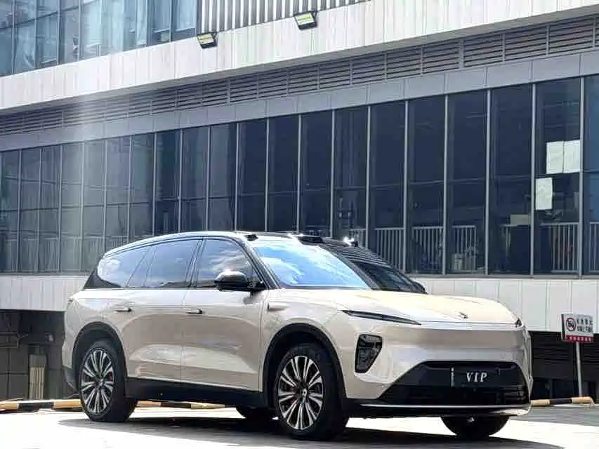 NIO ES8 — миниатюра 3
