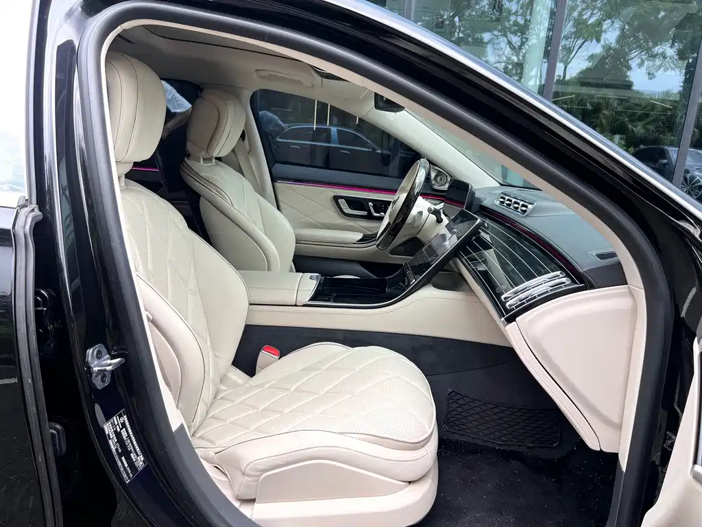 Mercedes-Benz S-Class — миниатюра 6