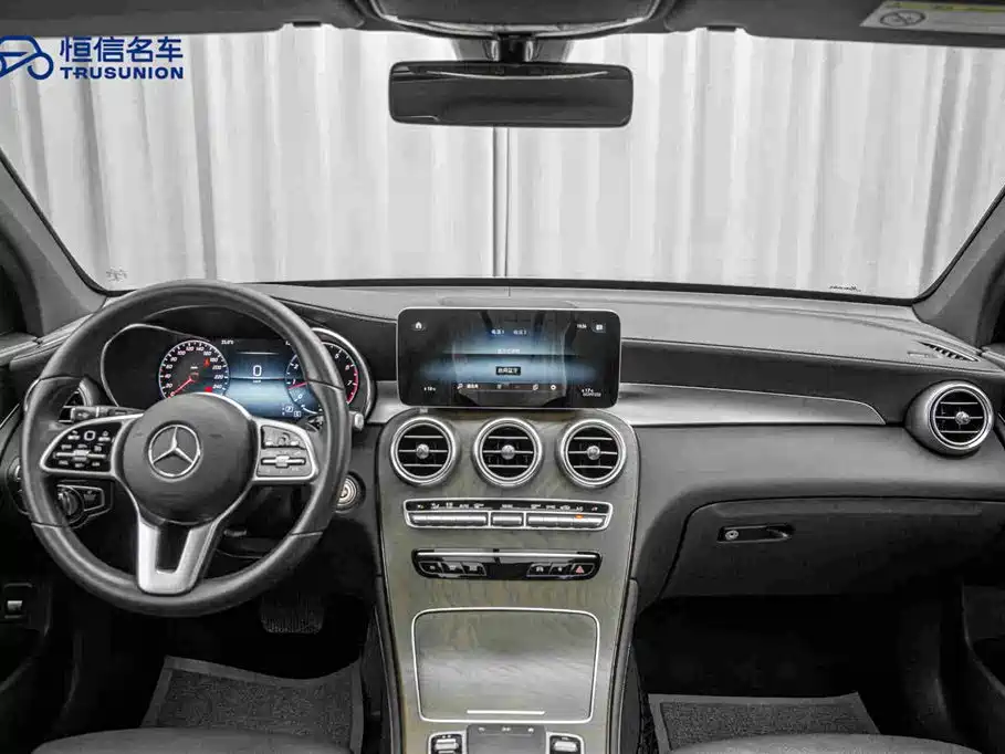 Mercedes-Benz GLC — миниатюра 13