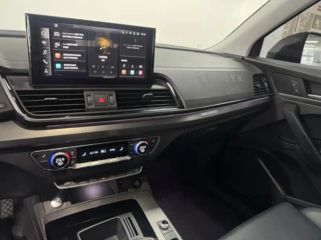 Audi Q5L — миниатюра 10