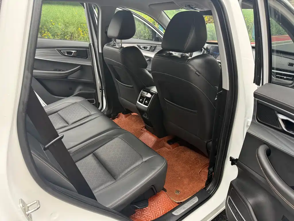 Chery Tiggo 8 - фото 11