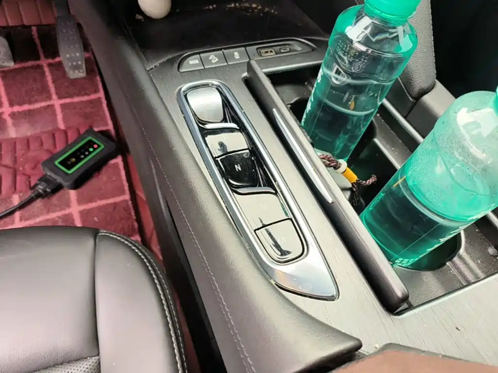 Buick Enclave — миниатюра 14