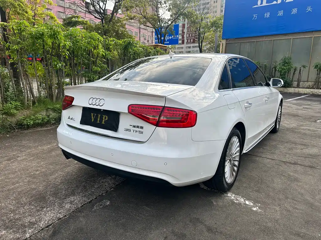 Audi A4L — миниатюра 9