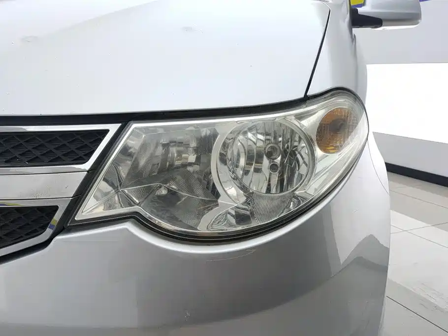 Wuling Hongguang — миниатюра 5