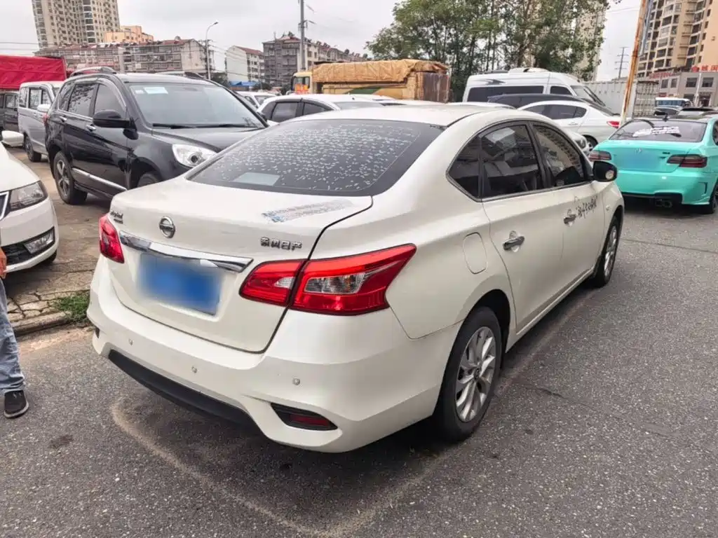Nissan Sylphy — миниатюра 7