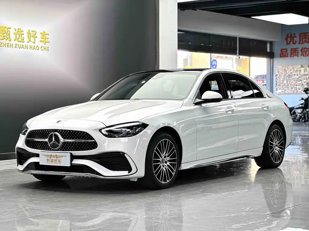 Mercedes-Benz C-Class 2022