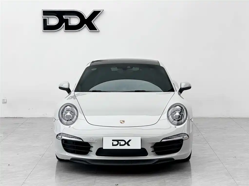 Porsche 911 2015 Carrera 3.4L Style Edition