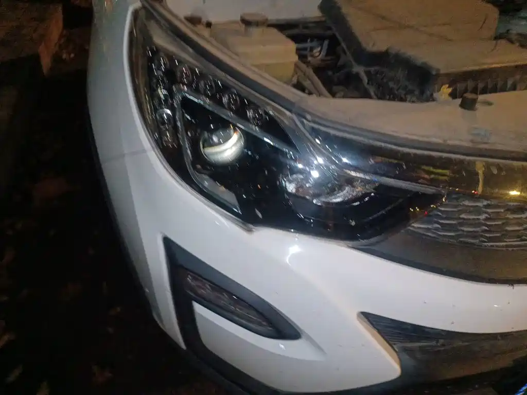 BYD Yuan — миниатюра 7