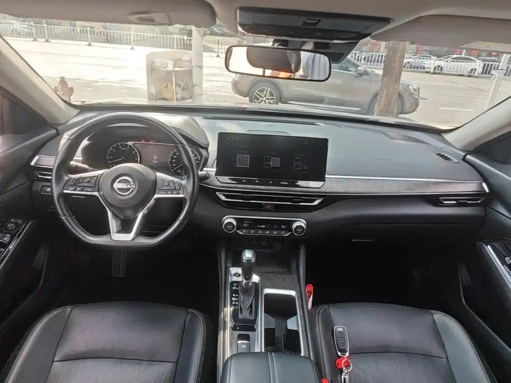 Nissan Teana — миниатюра 10
