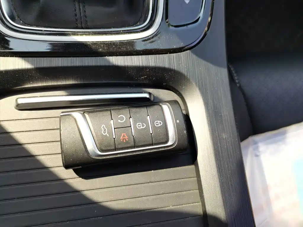 GAC Motor Trumpchi M6 — миниатюра 9