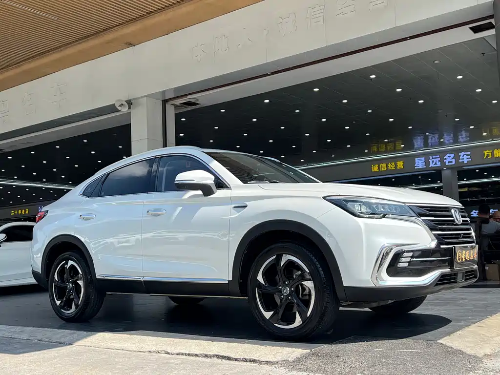 Changan CS85 COUPE — миниатюра 3