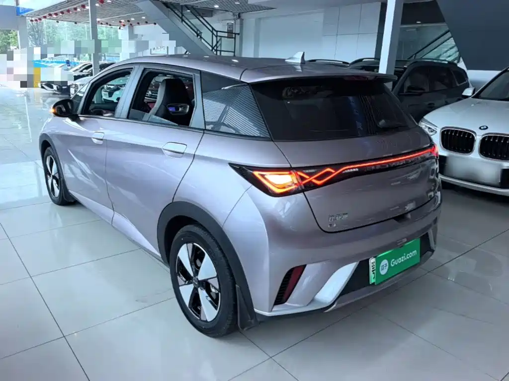 BYD Dolphin — миниатюра 5