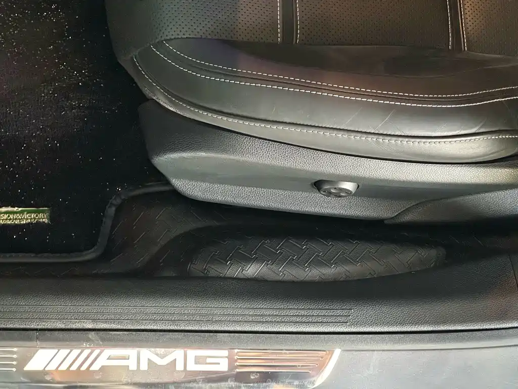 Mercedes-Benz AMG GT — миниатюра 14