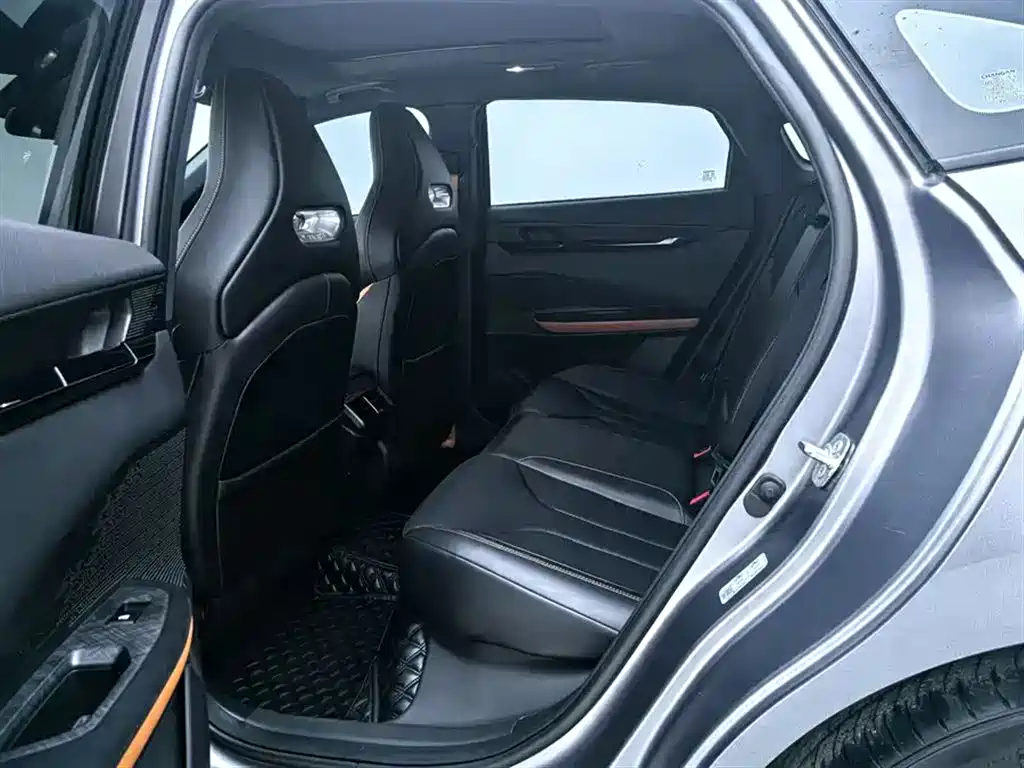 Changan UNI-V 2022 2.0T
