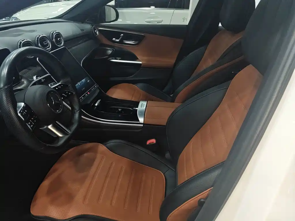 Mercedes-Benz C-Class — миниатюра 5
