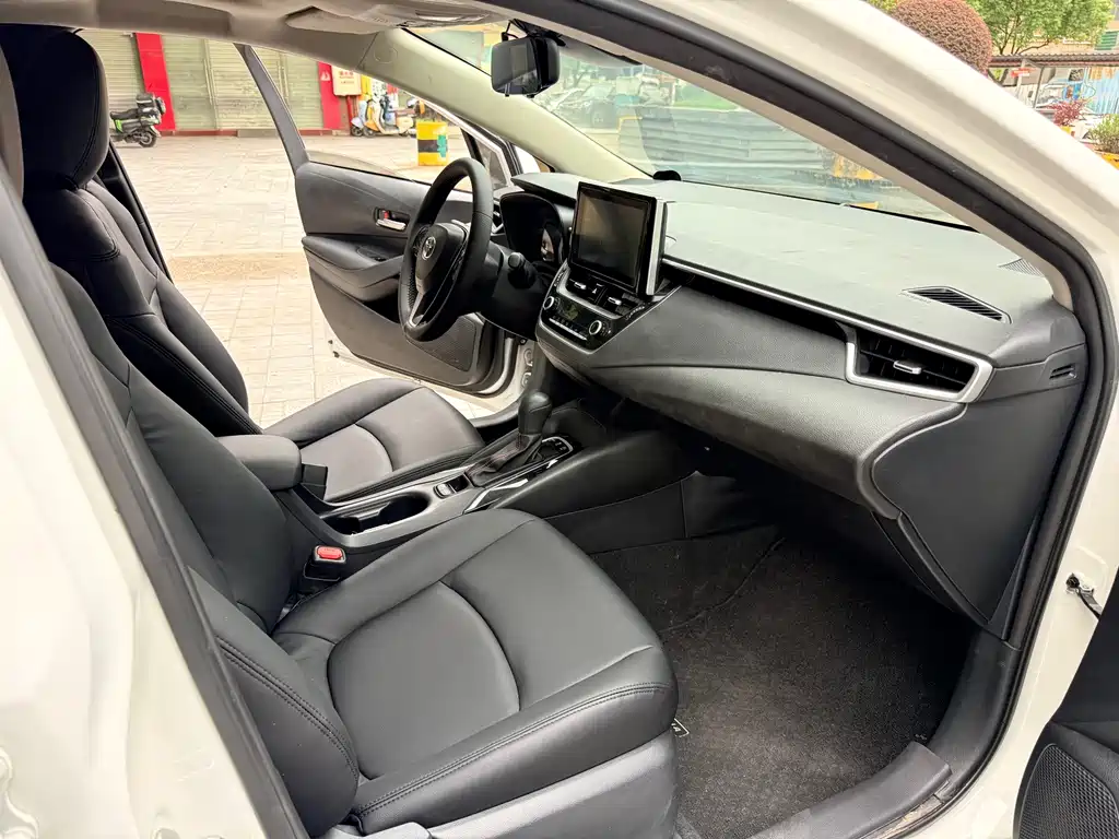 Toyota Corolla — миниатюра 10