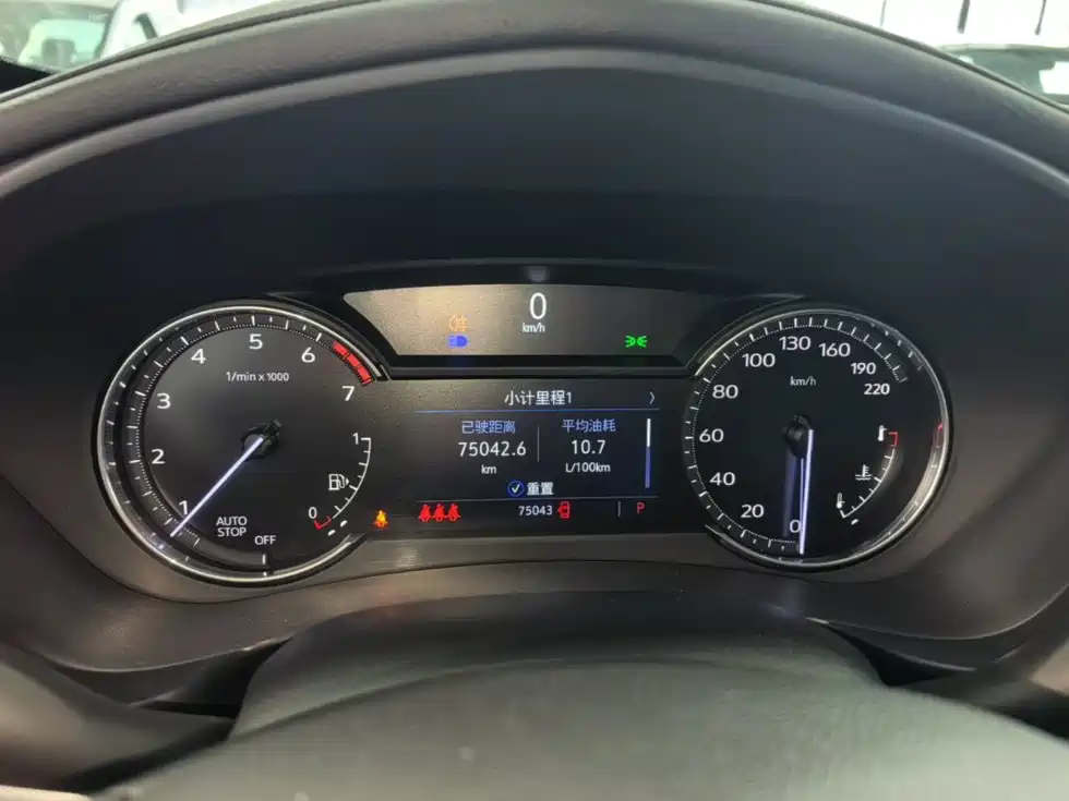 Cadillac XT4 — миниатюра 12