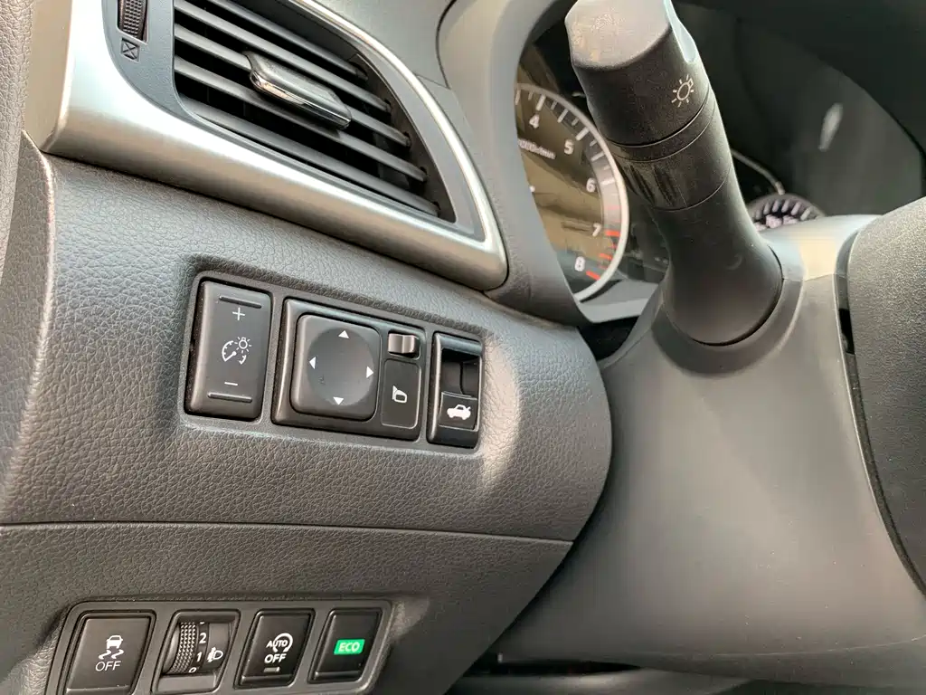 Nissan Sylphy — миниатюра 22