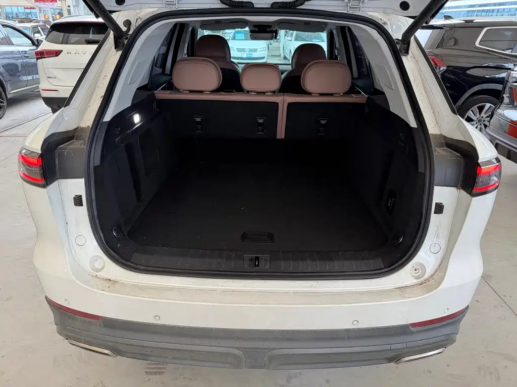 Chery Tiggo 8L — миниатюра 4