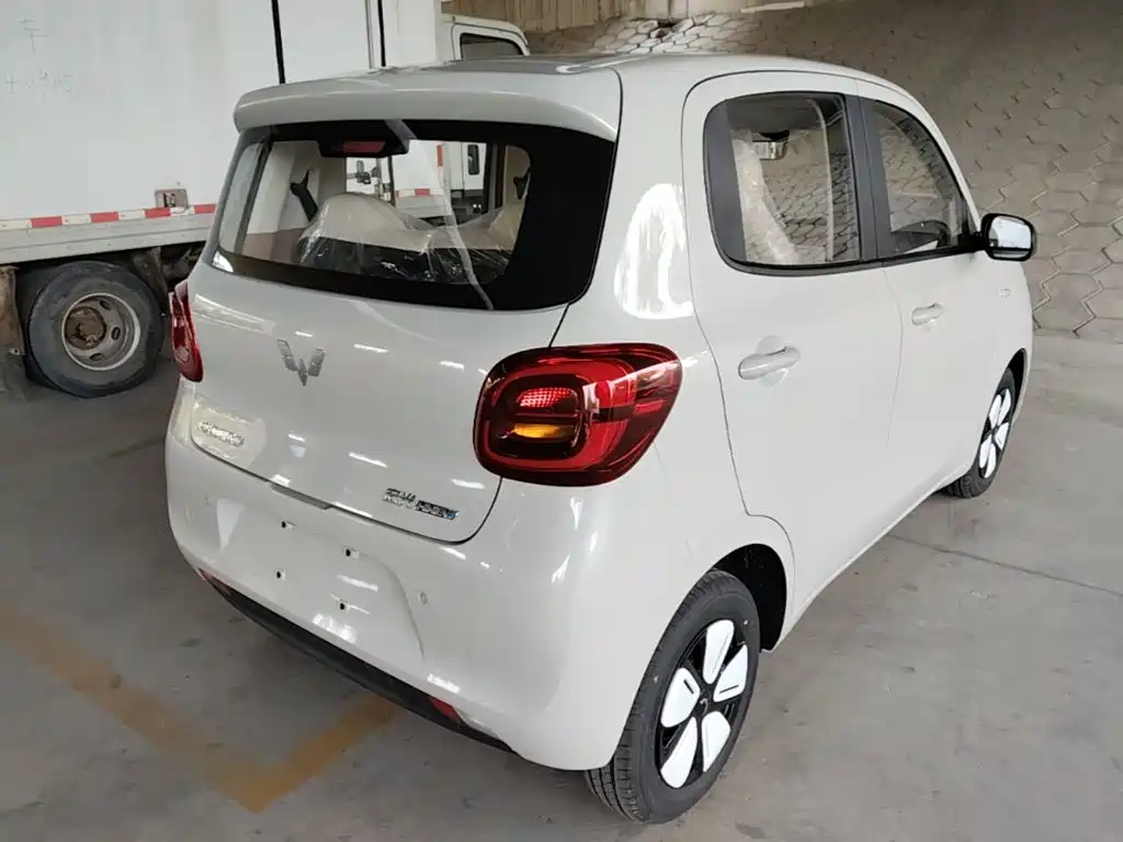 Wuling MINIEV — миниатюра 7