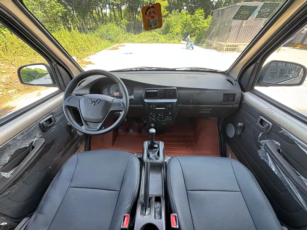 Wuling Rongguang — миниатюра 6