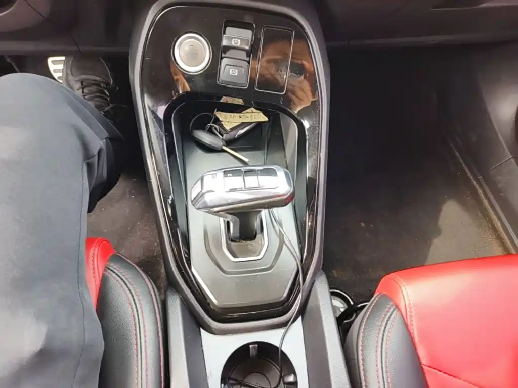 Haval H2s — миниатюра 14