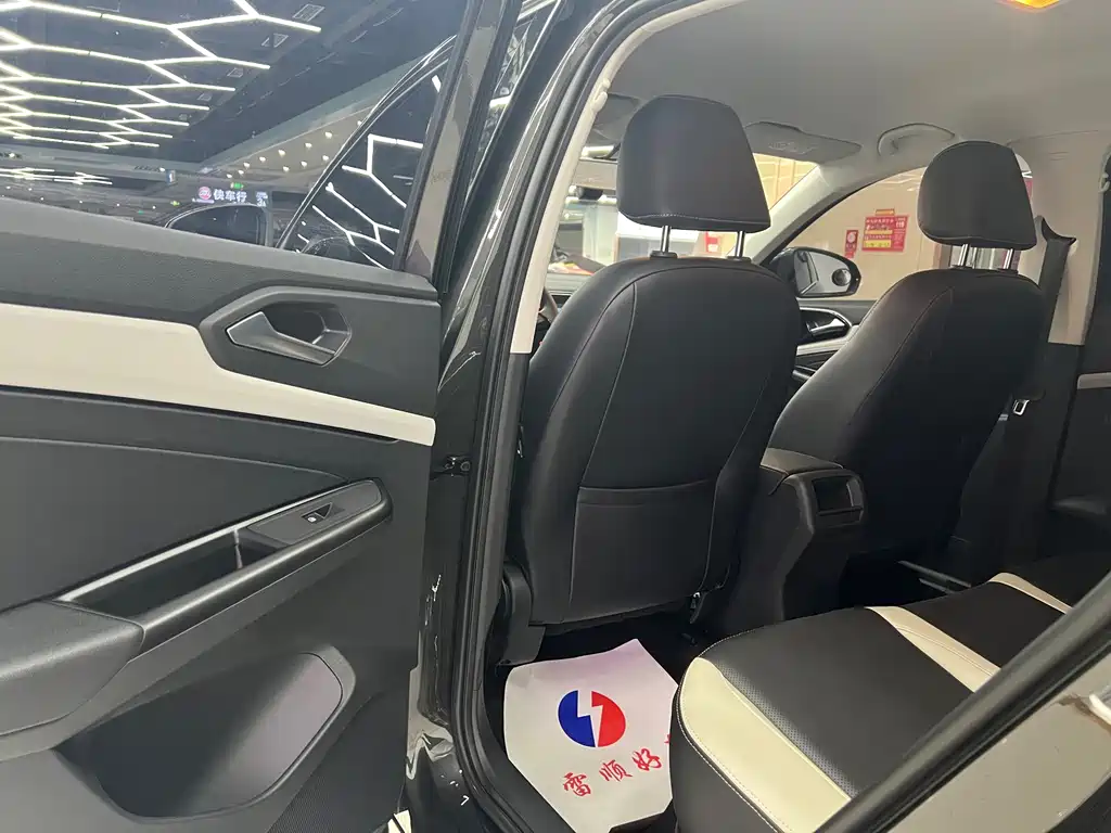 Jetta VS5 — миниатюра 4