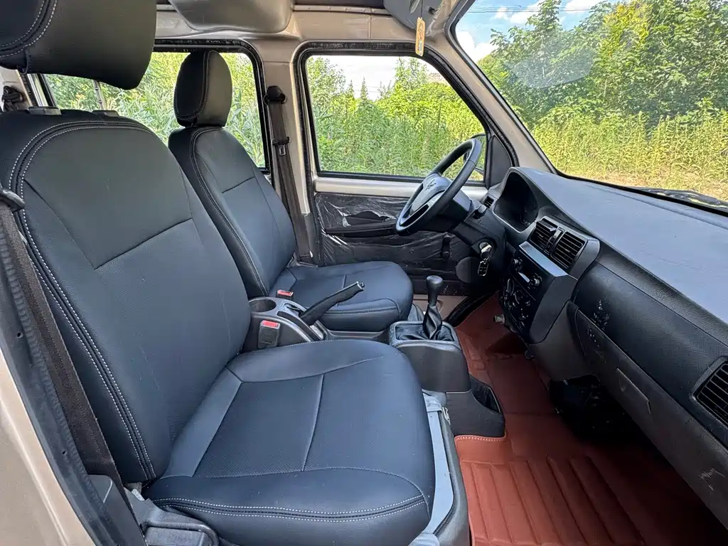 Wuling Rongguang — миниатюра 7
