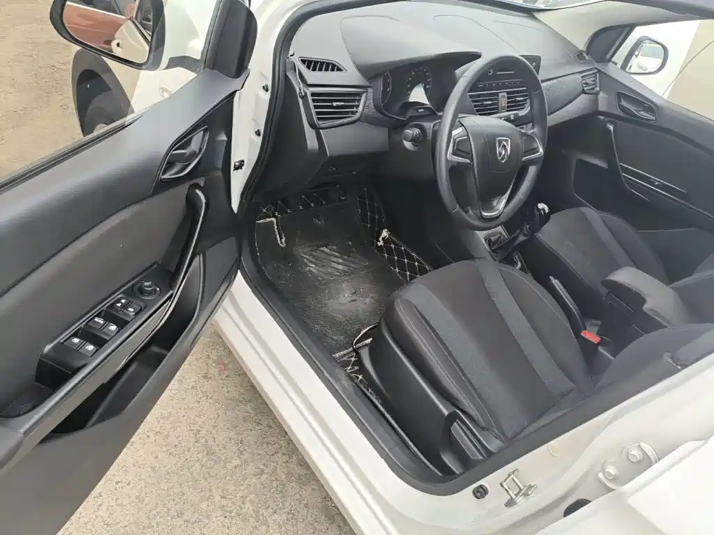 Baojun 310 — миниатюра 16