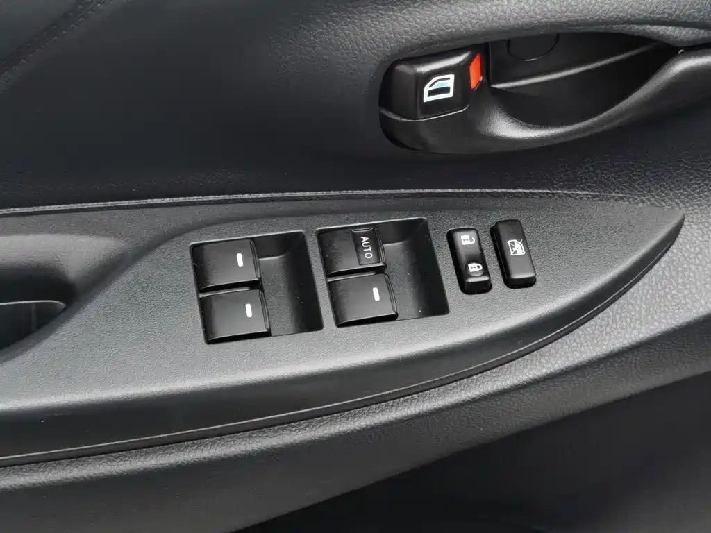 Toyota Vios — миниатюра 9