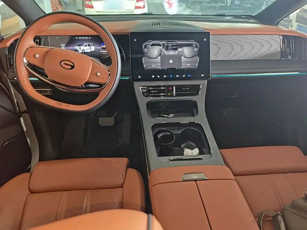 GAC Motor Trumpchi Xiangwang M8 — миниатюра 10