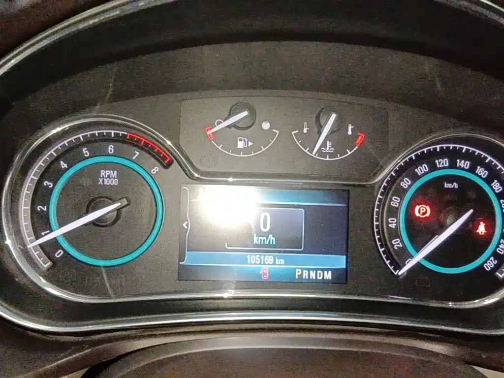 Buick Regal — миниатюра 12