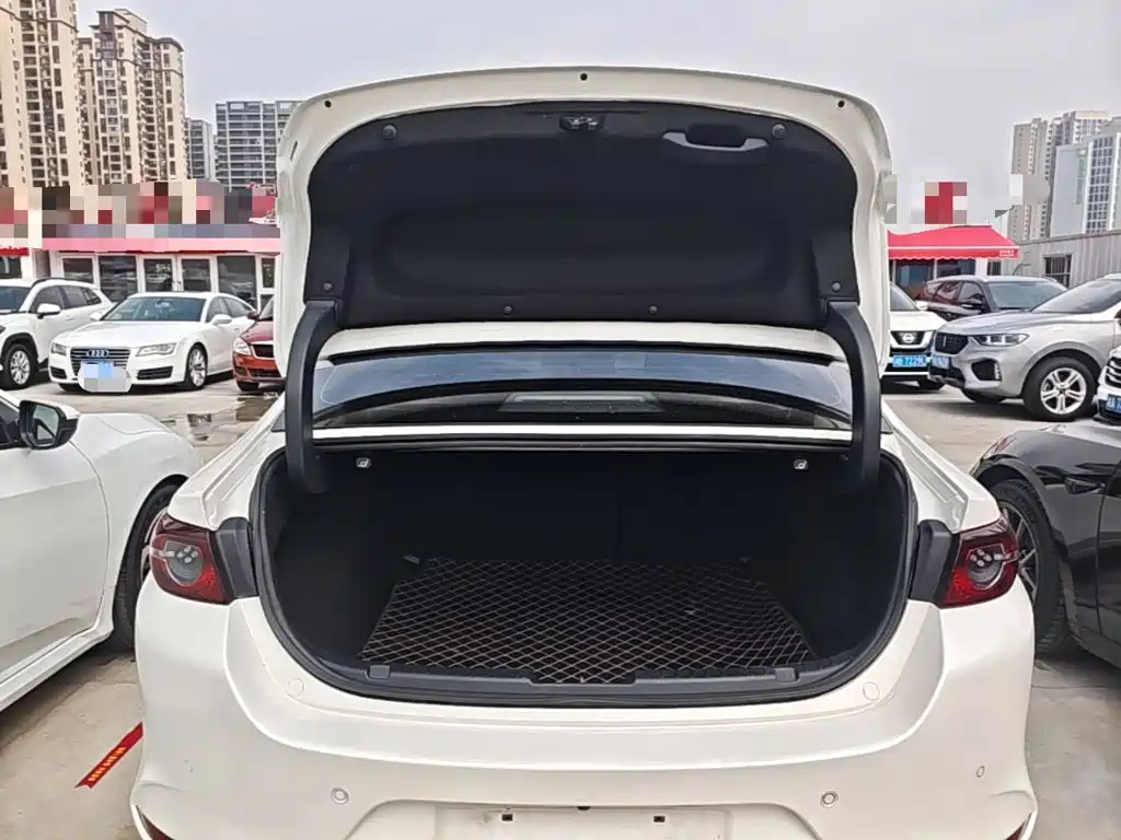 Mazda 3 Axela — миниатюра 19