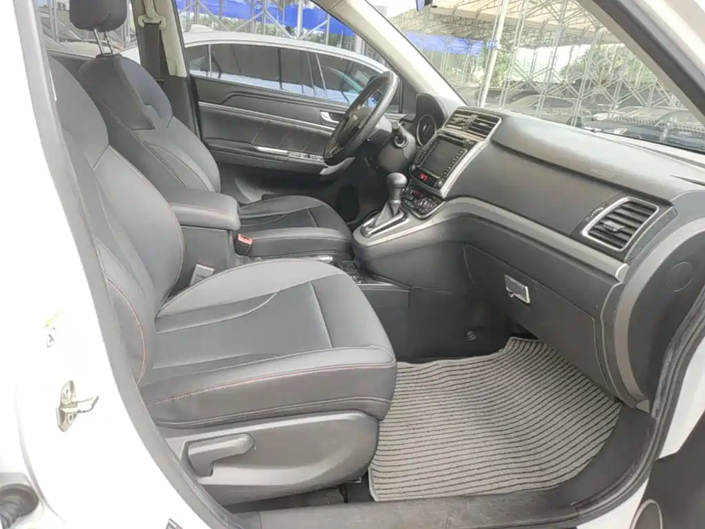 Haval M6 — миниатюра 25