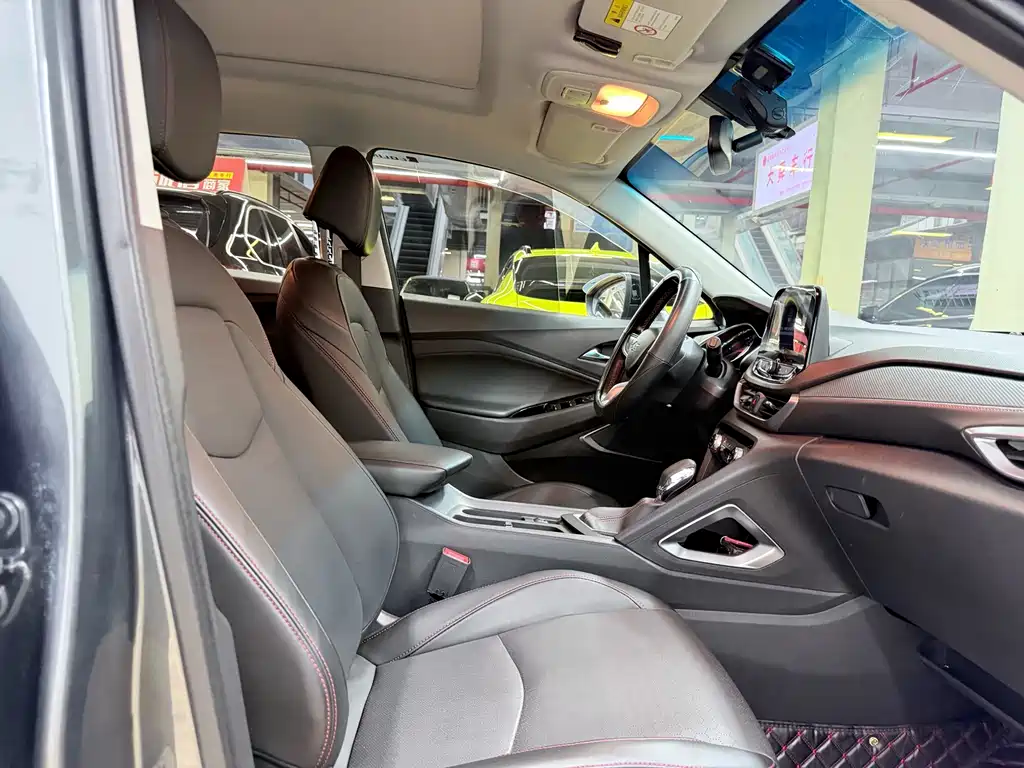 Chevrolet Volando — миниатюра 10