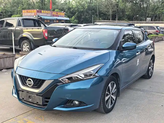 Nissan Bluebird