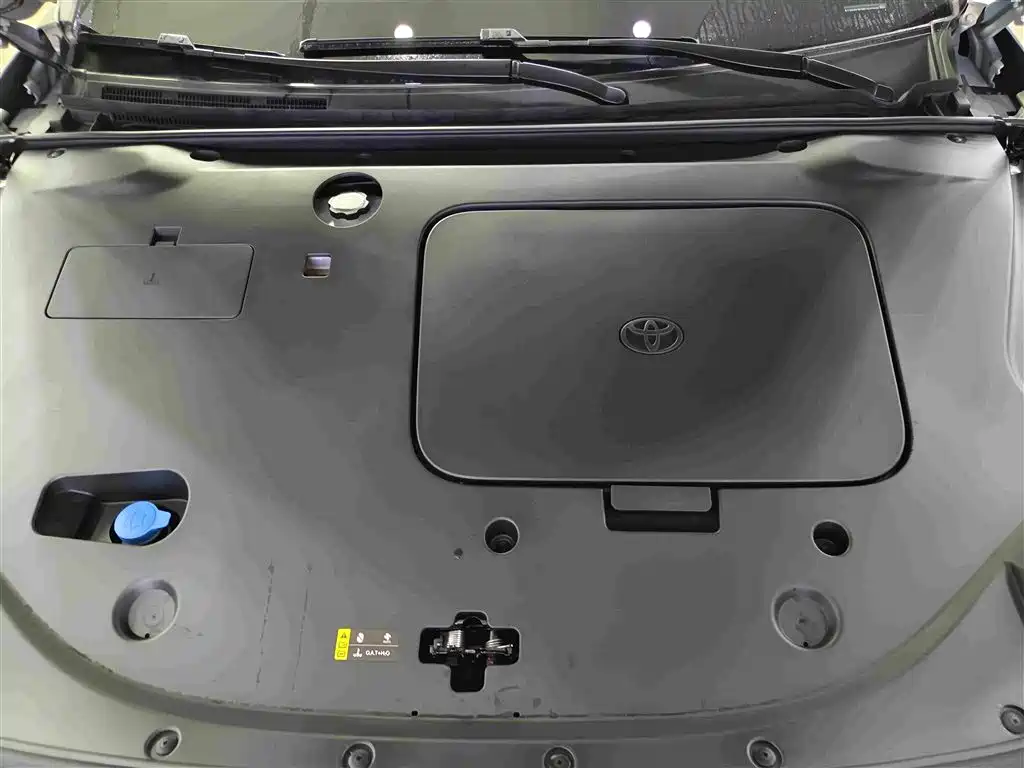 Toyota bZ7 — миниатюра 12