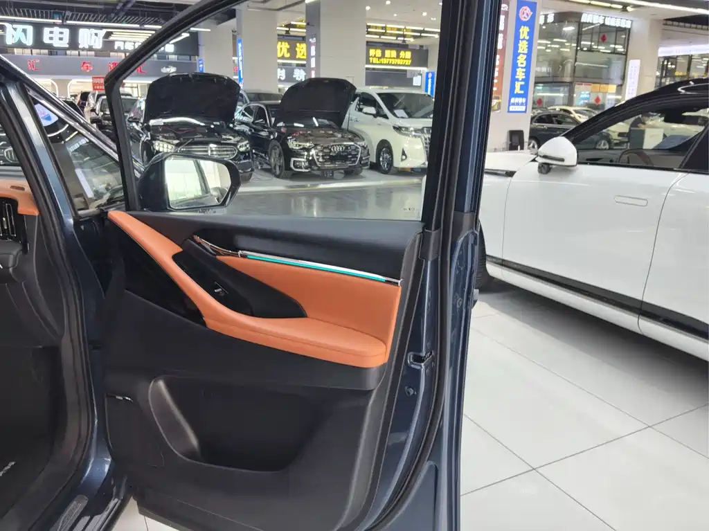 GAC Motor Trumpchi Xiangwang M8 — миниатюра 17