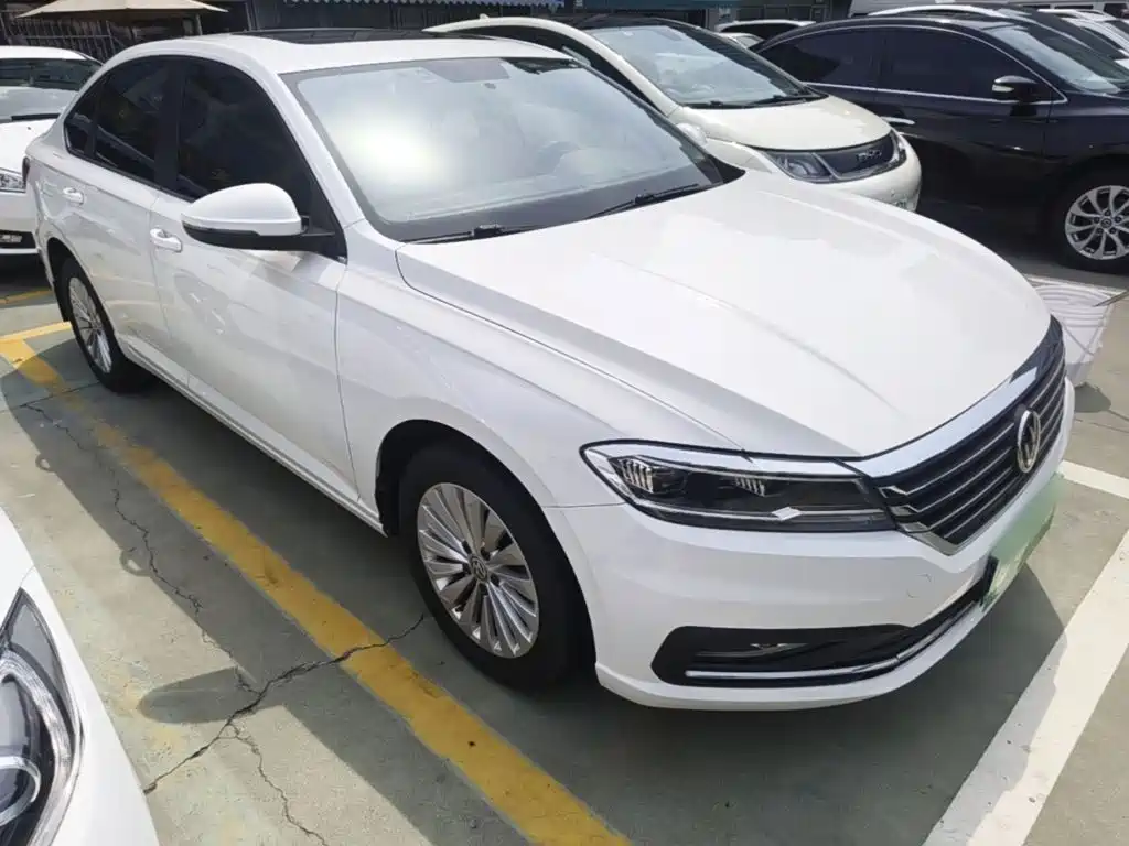 Volkswagen Lavida 2018 1.5L AT Comfort V