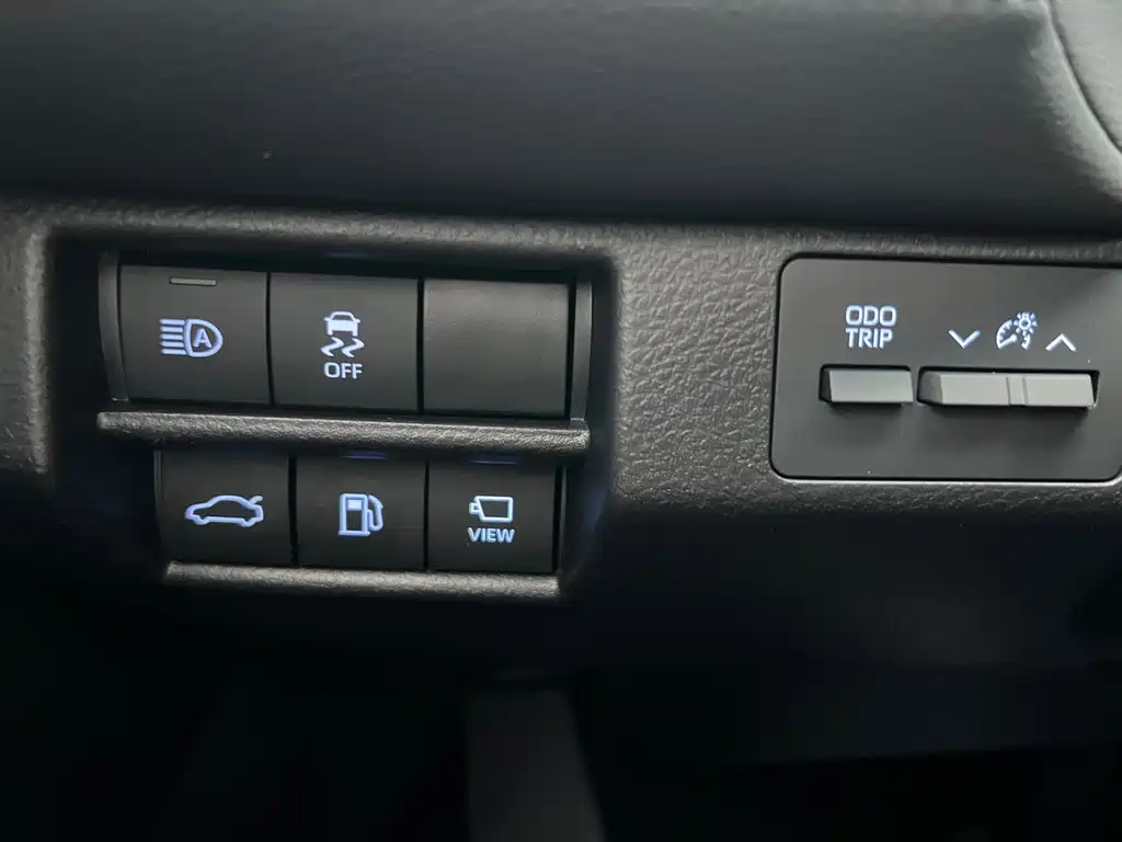 Toyota Avalon — миниатюра 14